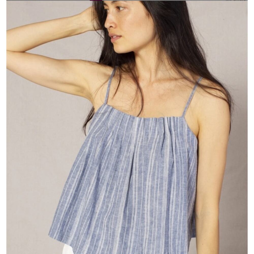 NWT Outerknown Linen Blend Tides Crop Top Womens XS Pleated Striped‎ Chambray
